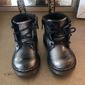 Toddler dr. Martens’s